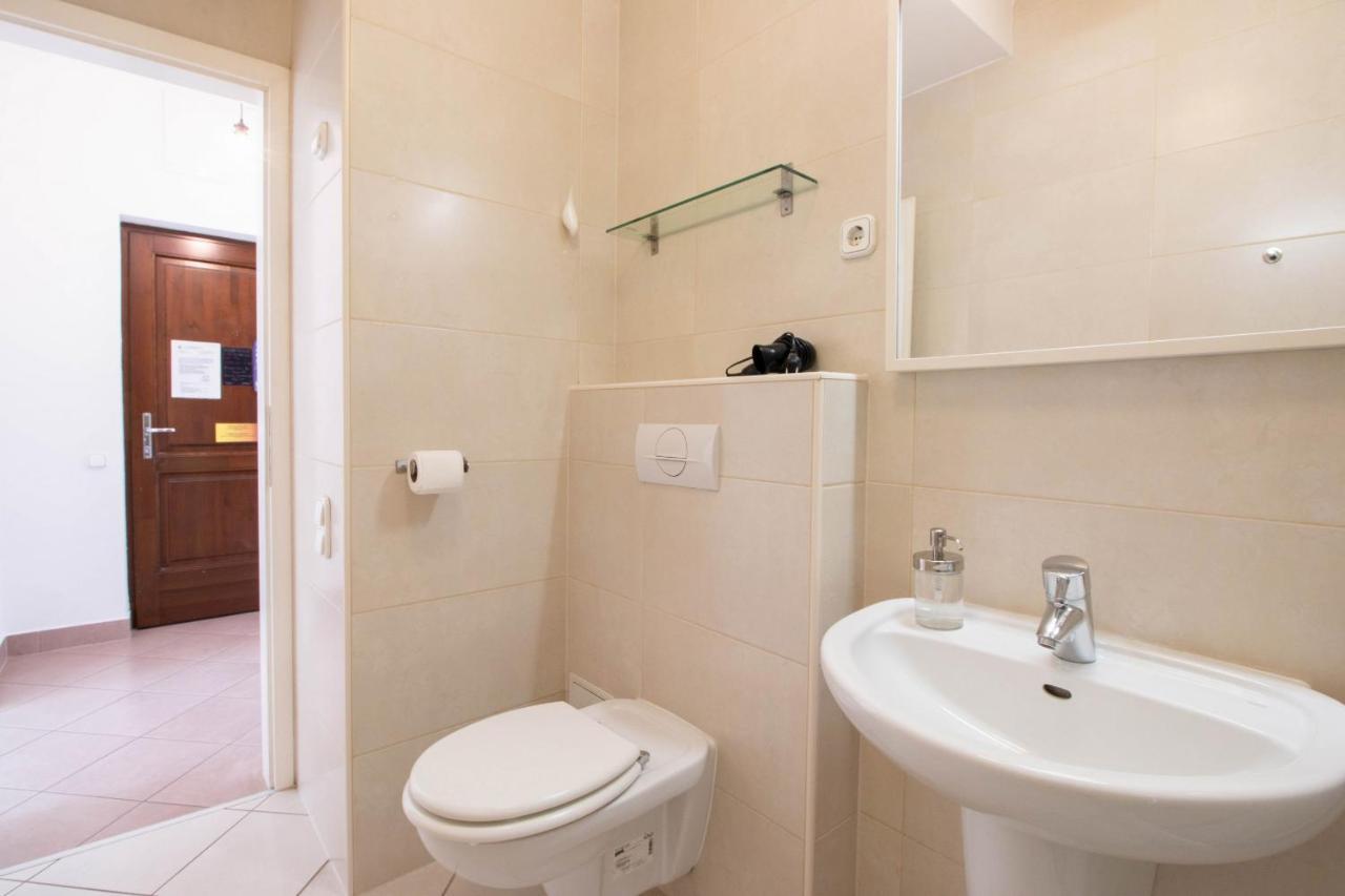 Kiraly Pop Studio With Terrace With Free Parking Apartamento *