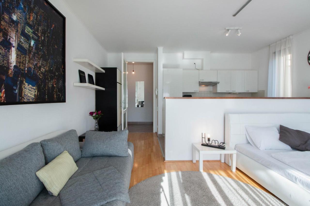 Kiraly Pop Studio With Terrace With Free Parking Apartament *